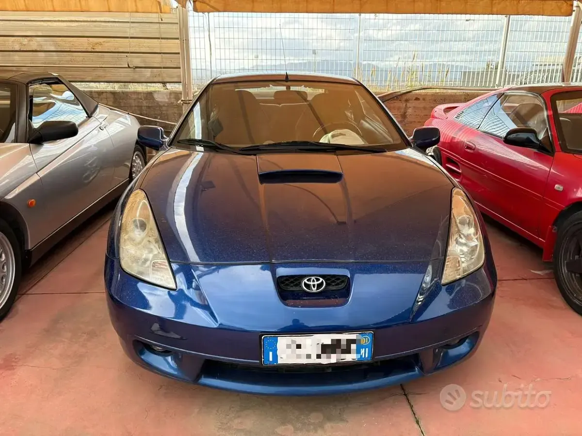 Usata Toyota Celica 143 CV (105 kW) 2001 Blu Coupé