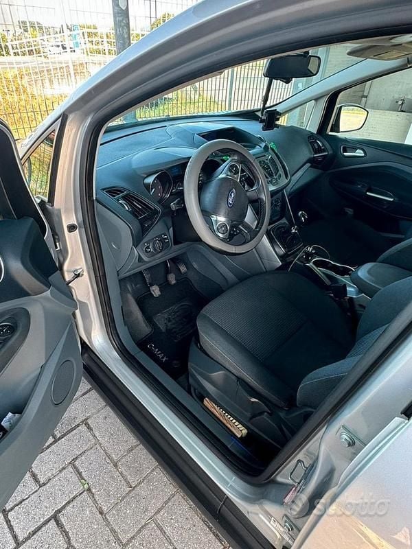 Usata Ford C-MAX 95 CV (69 kW) 2011 Grigio Monovolume
