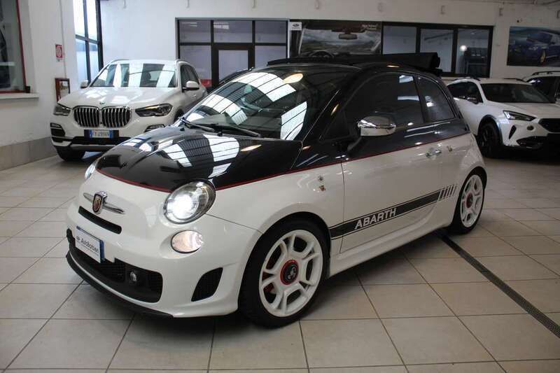 Bianco Usata 2011 Abarth 500C Cabrio | 8500 € (Super prezzo) - Immagine 1/4
