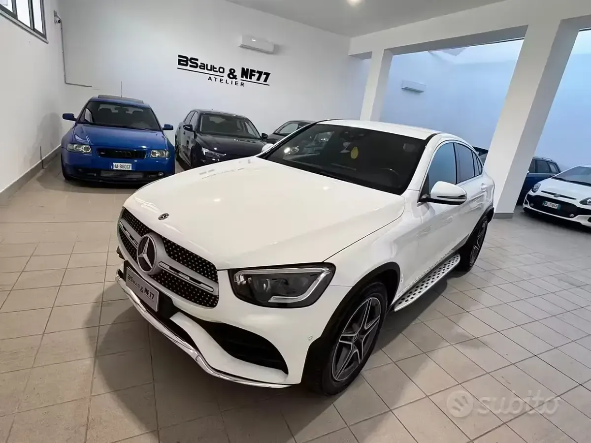 Usata Mercedes GLC200 Premium Plus 163 CV (119 kW) 2019 Bianco SUV