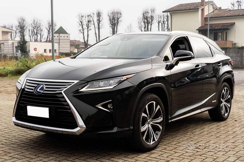 Usata Lexus RX450h 313 CV (230 kW) 2019 Nero SUV