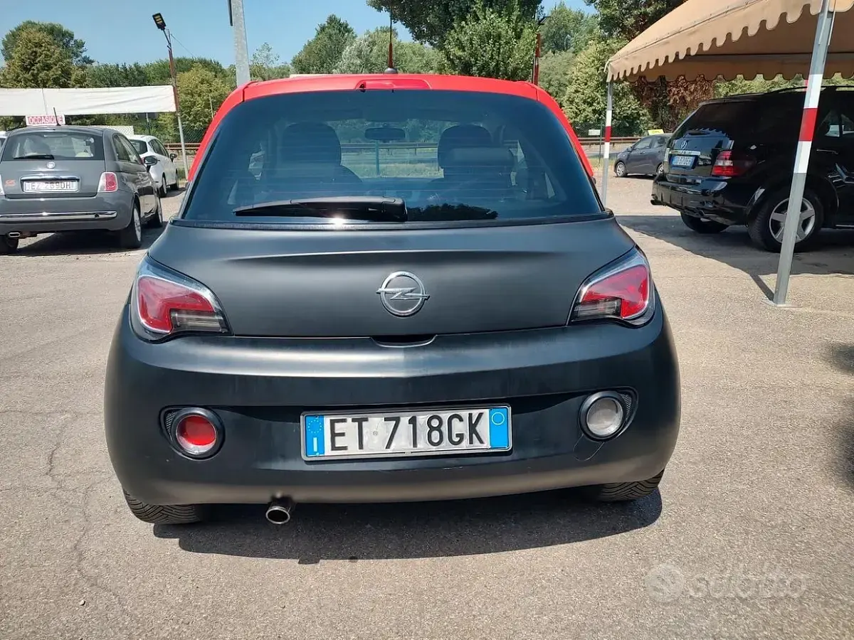 Usata Opel Adam Slam 69 CV (50 kW) 2013 Nero Utilitaria