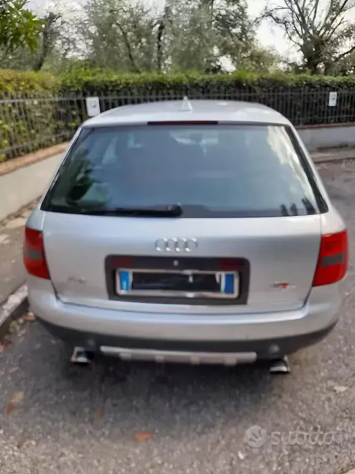 Usata Audi A6 150 CV (110 kW) 2000 Grigio Station wagon