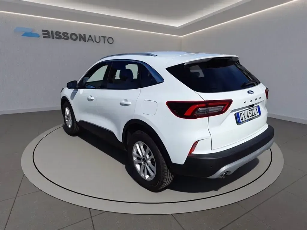 Usata Ford Kuga Titanium 150 CV (110 kW) 2025 Bianco SUV