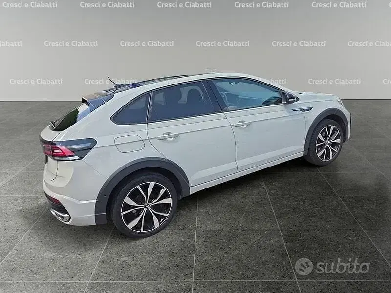 Usata VW Taigo R-line 150 CV (110 kW) 2023 Grigio SUV