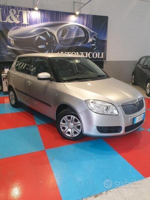 Usata Skoda Fabia Style 69 CV (50 kW) 2007 Grigio Utilitaria