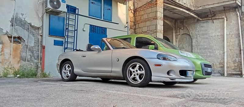 Usata Mazda MX5 2003 Grigio Cabrio