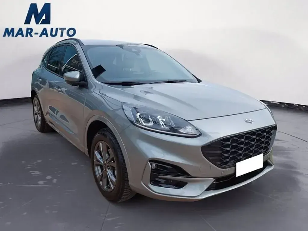 Usata Ford Kuga ST-Line 225 CV (165 kW) 2023 Argento SUV