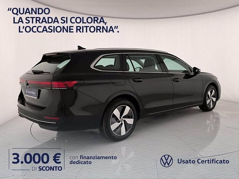Nuova VW Passat Business 150 CV (110 kW) 2026 Grenadill black metallizzato Station wagon