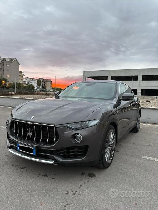 Usata 2020 Maserati Levante SUV | 37.000 € (Super prezzo) - Immagine 1/4