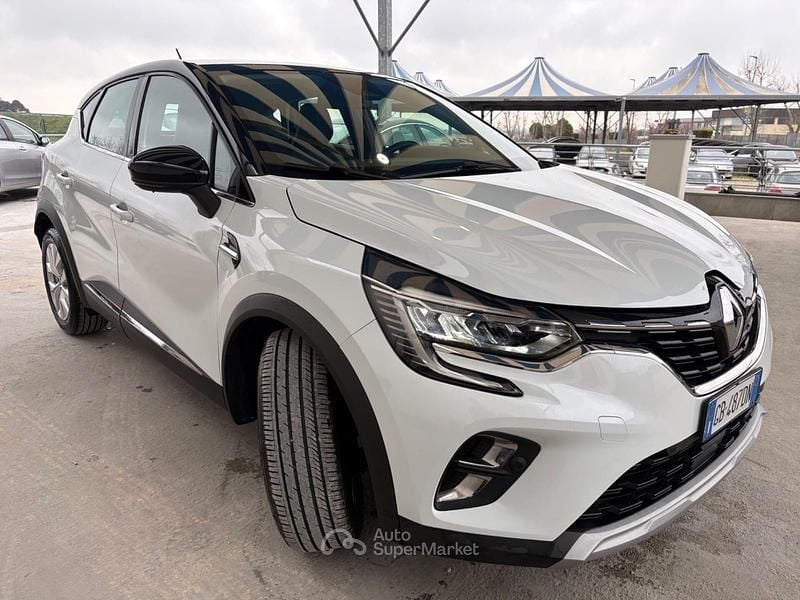 Usata Renault Captur Intens 116 CV (85 kW) 2020 Bianco SUV