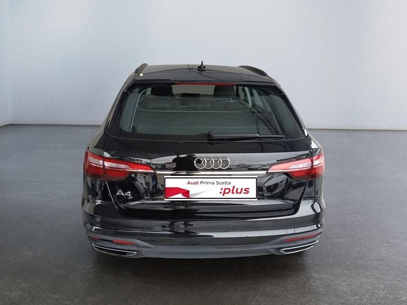 Begagnad Audi A4 Business 136 HK (100 kW) 2021 Svart Kombi