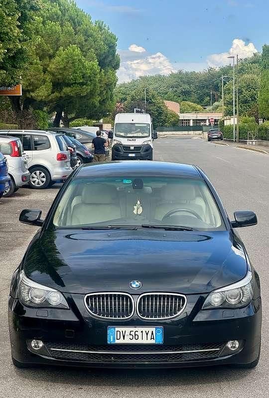 Usata BMW 523 Sport Line 190 CV (139 kW) 2009 Berlina