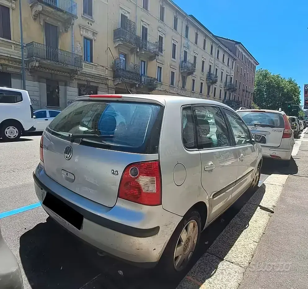 Usata VW Polo 101 CV (74 kW) 2003 Grigio Utilitaria
