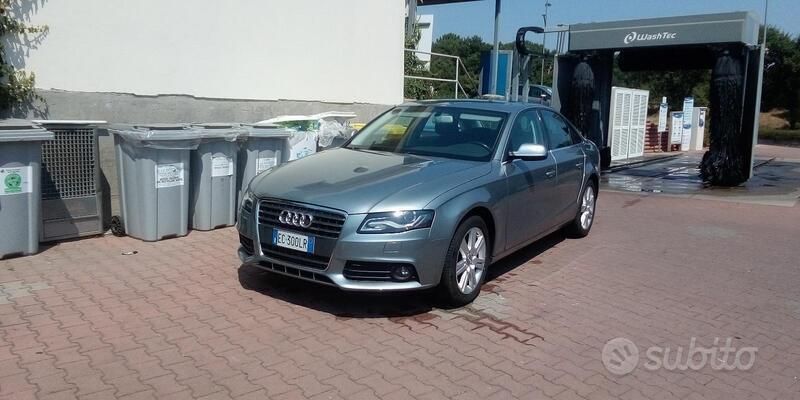 Usata Audi A4 Advanced 160 CV (117 kW) 2010 Grigio Berlina