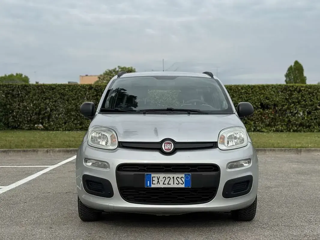 Usata Fiat Panda 69 CV (50 kW) 2015 Grigio Utilitaria