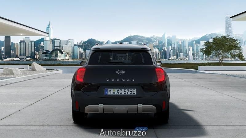 Nuova Mini Aceman Favoured 135 kW (184 CV) 2026 SUV