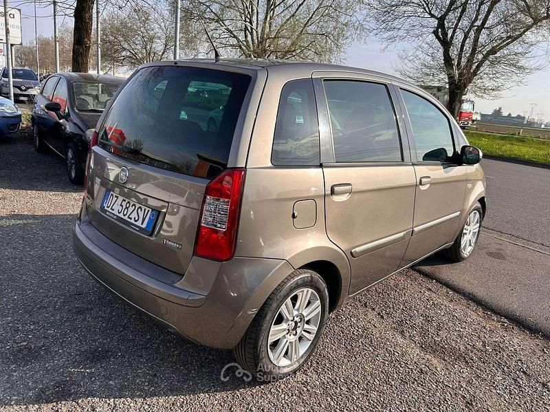 Usata Fiat Idea 77 CV (56 kW) 2009 Bronzo Monovolume