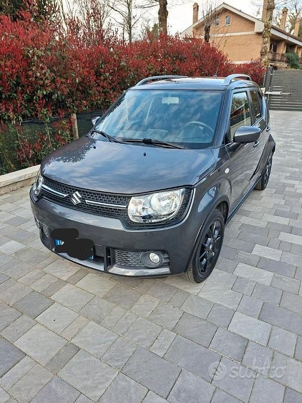 Usata Suzuki Ignis 90 CV (66 kW) 2018 Grigio SUV