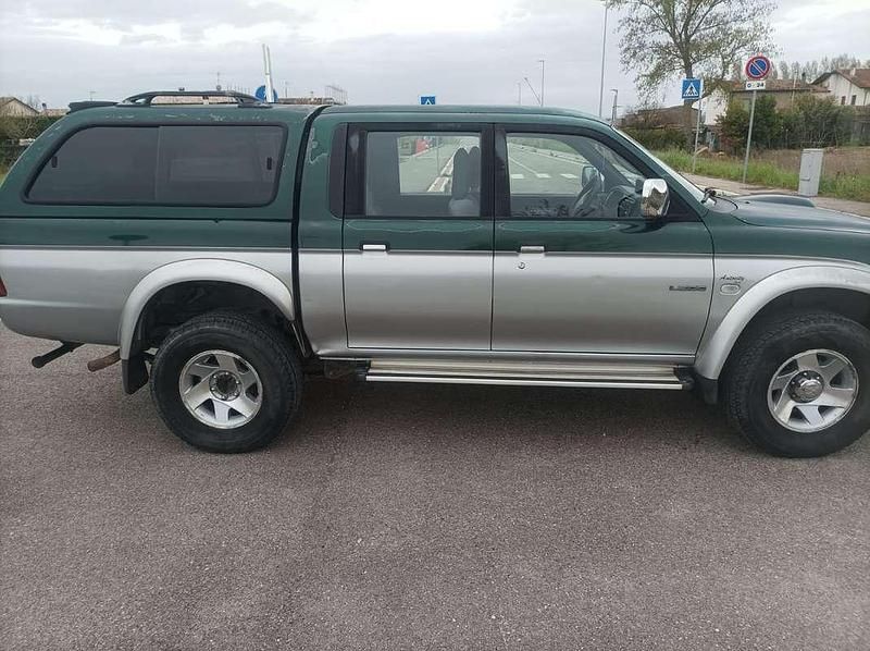 Usata Mitsubishi L200 116 CV (85 kW) 2002 Pick-up