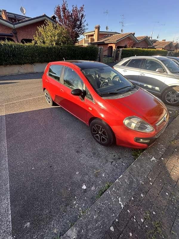 Usata Fiat Punto Evo Dynamic 95 CV (69 kW) 2010 Utilitaria