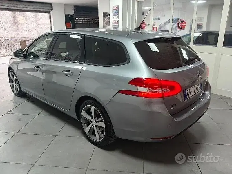 Usata Peugeot 308 S 131 CV (96 kW) 2020 Grigio Station wagon