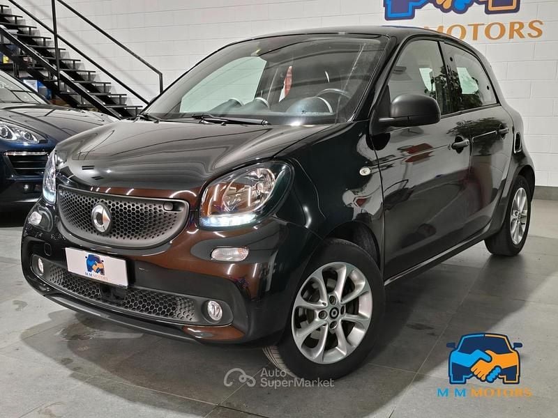 Usata Smart ForFour Passion 71 CV (52 kW) 2018 Nero Utilitaria