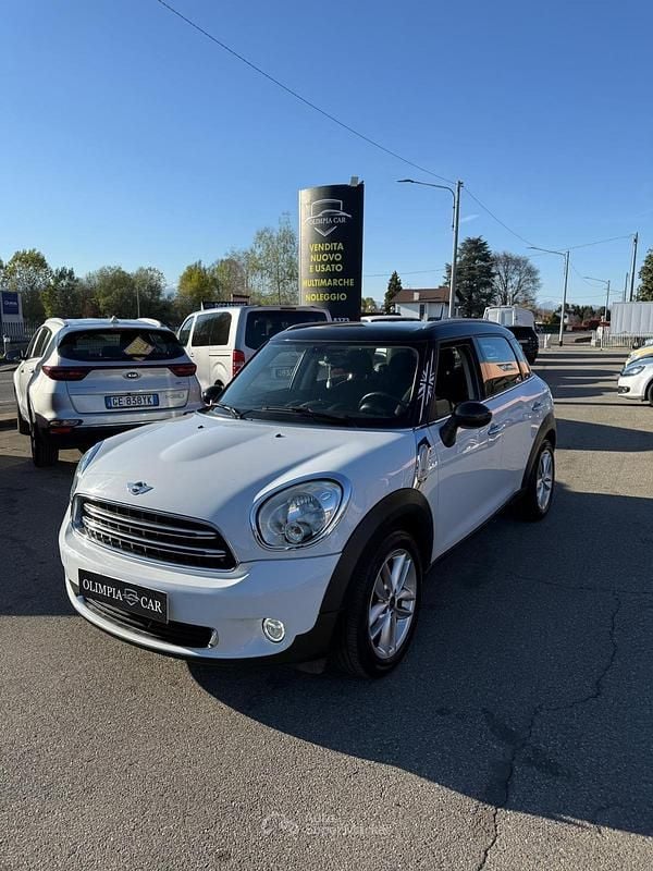 Usata Mini Cooper 111 CV (81 kW) 2016 Bianco Utilitaria