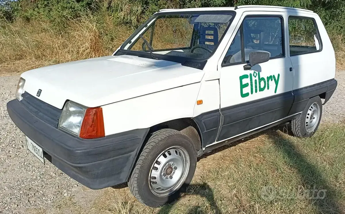 Usata Seat Marbella 15 CV (11 kW) 1990 Bianco Utilitaria