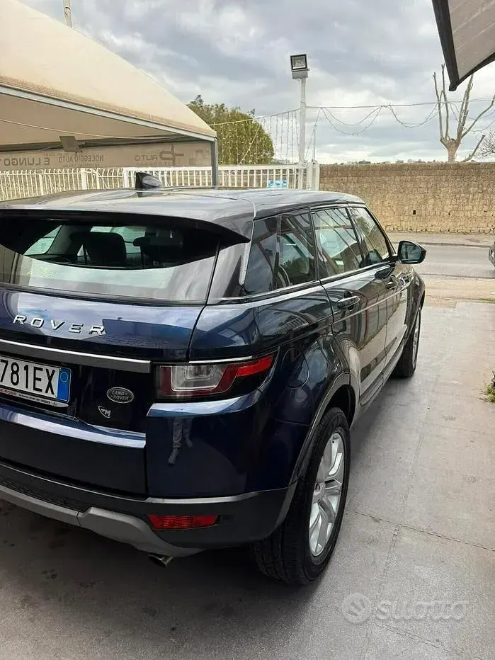 Usata Land Rover Range Rover evoque Pure 150 CV (110 kW) 2017 Blu Station wagon