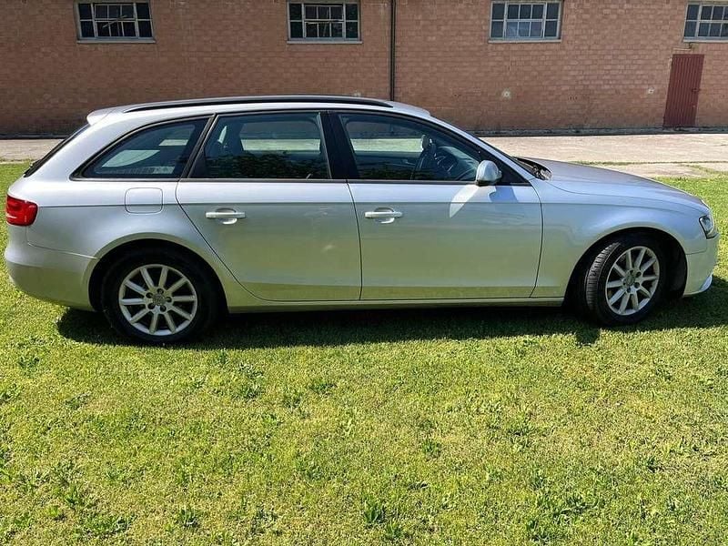 Usata Audi A4 Ambiente 120 CV (88 kW) 2013 Argento Station wagon