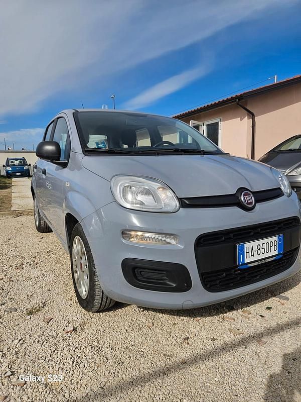 Usata Fiat Panda City Life 69 CV (50 kW) 2022 Blu Utilitaria