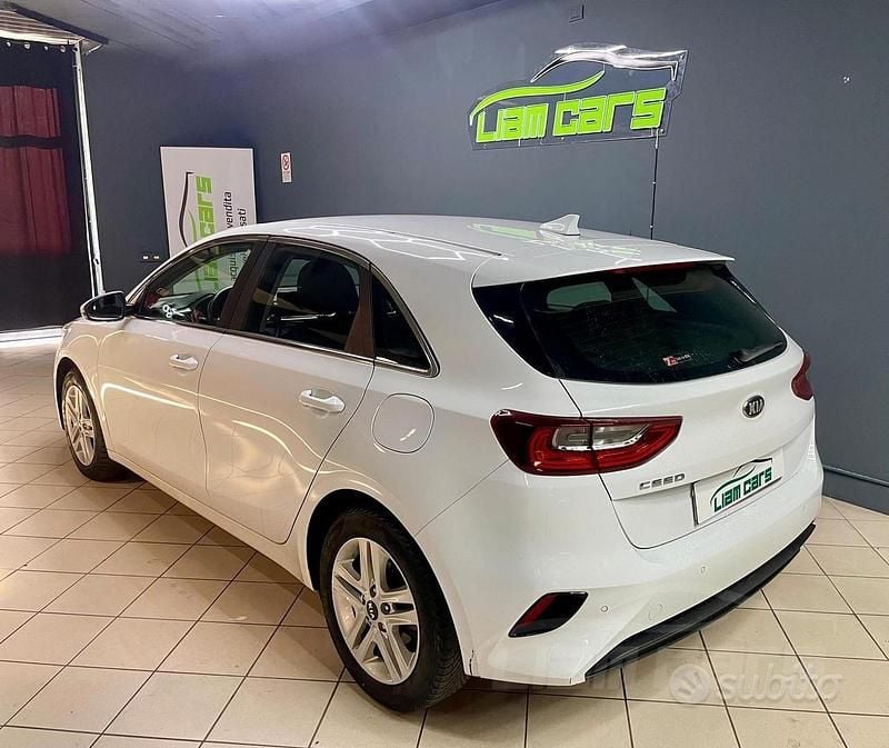 Usata Kia Ceed 116 CV (85 kW) 2019 Bianco Utilitaria