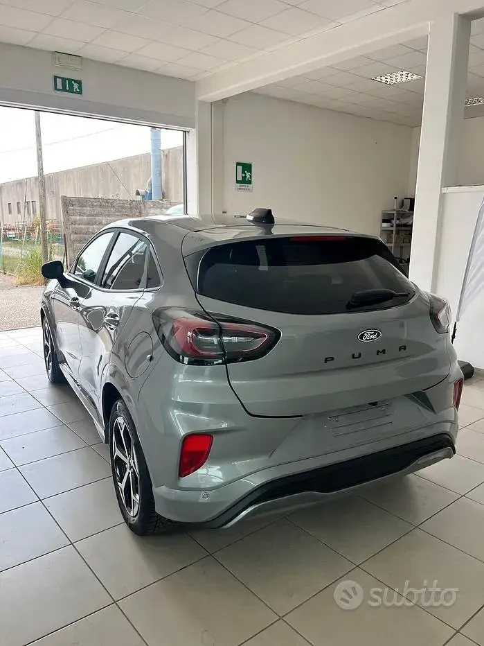 Usata Ford Puma ST-Line 125 CV (91 kW) 2025 Grigio SUV