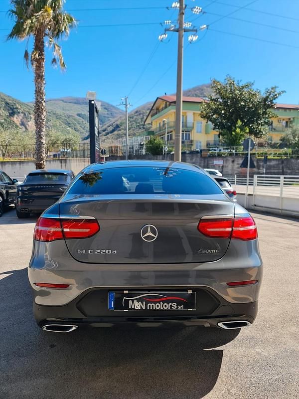 Usata Mercedes GLC220 Premium 169 CV (124 kW) 2017 Grigio Coupé
