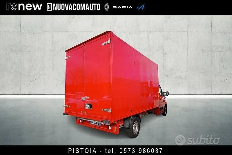 Usata Renault Master 145 CV (106 kW) 2021 Rosso Monovolume