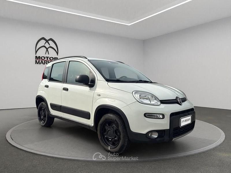 Usado Fiat Panda 4x4 S 95 CV (69 kW) 2018 Blanco Utilitario