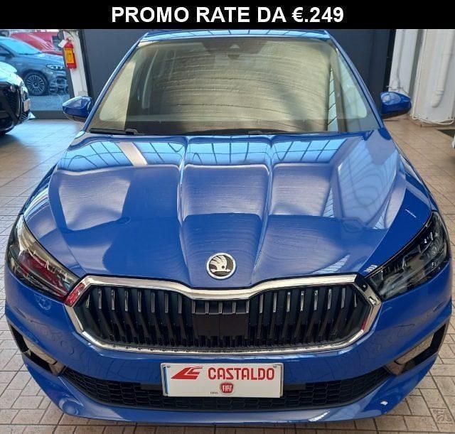 Usata Skoda Fabia Selection 95 CV (69 kW) 2024 Blu Utilitaria