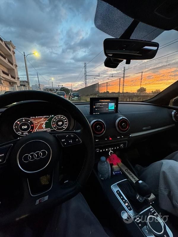 Usata Audi A3 S-Line 150 CV (110 kW) 2018 Bianco Berlina