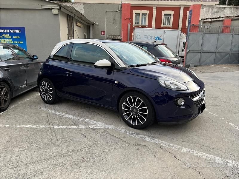Usata Opel Adam Glam 70 CV (51 kW) 2016 Blu Utilitaria