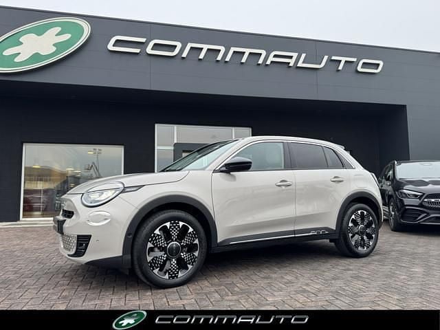 Usata Fiat 600 La Prima 101 CV (74 kW) 2024 Beige SUV