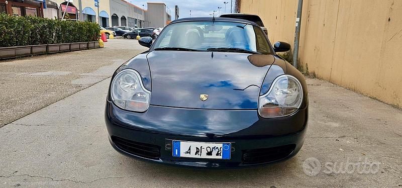 Usata Porsche Boxster 204 CV (150 kW) 1999 Blu Cabrio