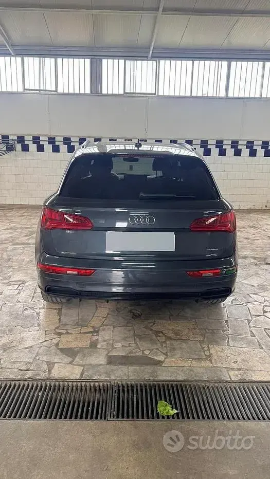 Usata Audi Q5 S-Line 190 CV (139 kW) 2020 Grigio SUV