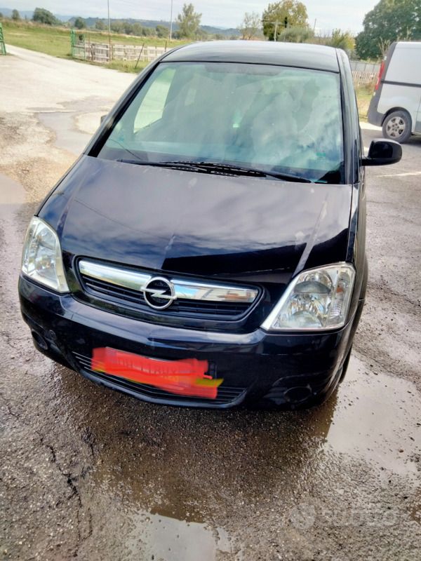 Usata Opel Meriva 125 CV (91 kW) 2007 Nero Monovolume