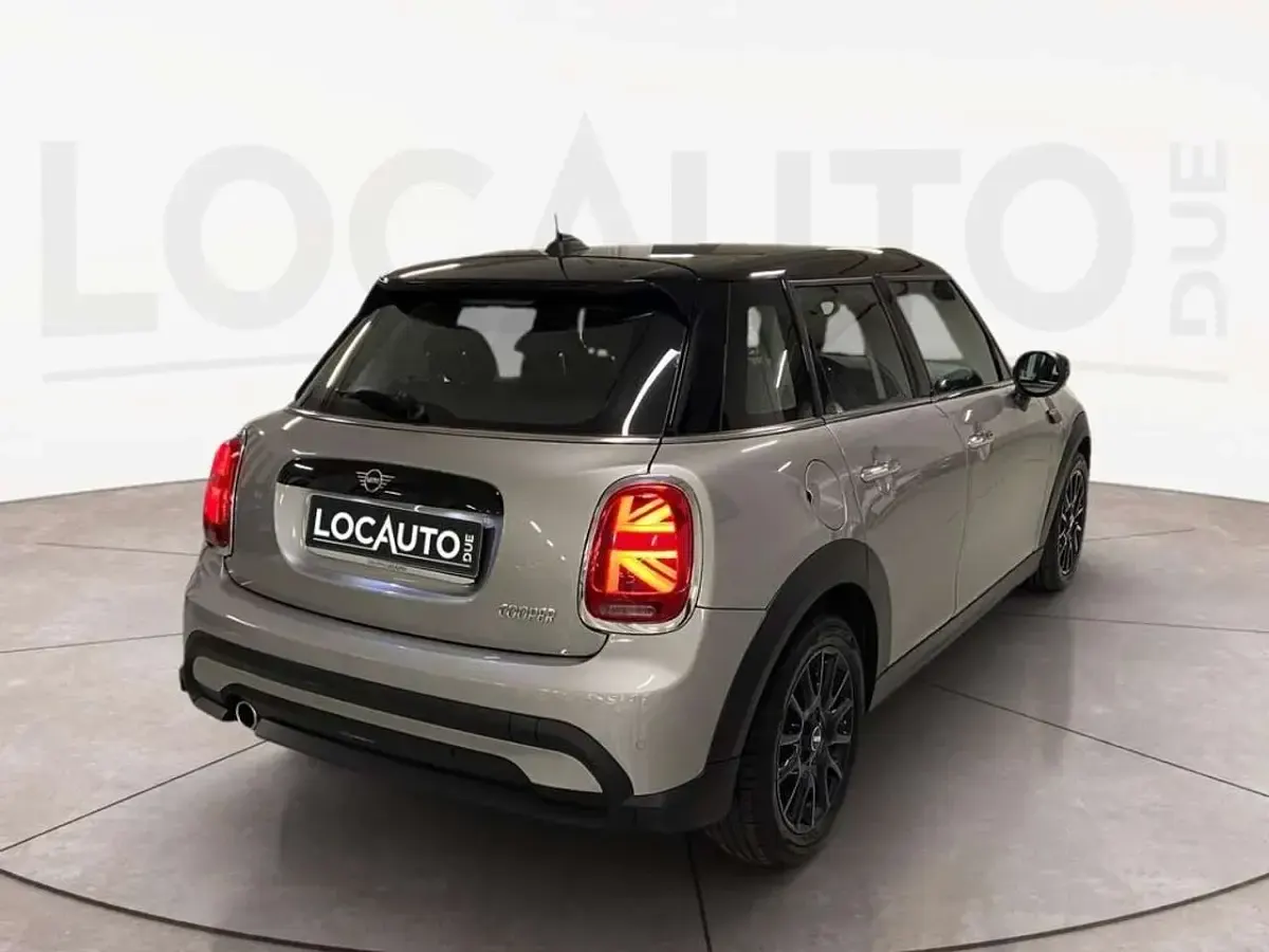 Usata Mini Cooper 136 CV (100 kW) 2024 Grigio Utilitaria