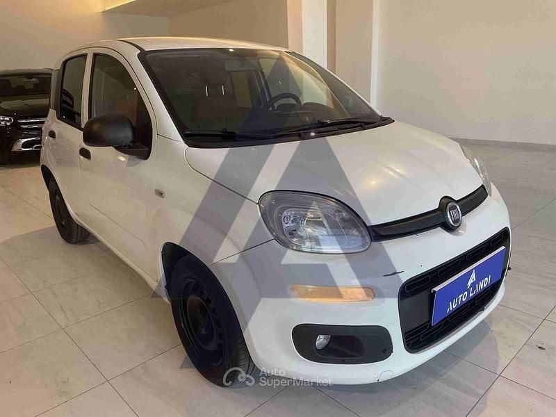 Usata Fiat Panda Pop 80 CV (58 kW) 2017 Bianco Utilitaria