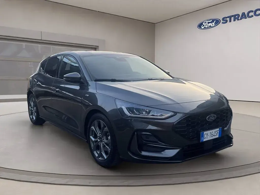 Usata Ford Focus ST-Line 115 CV (84 kW) 2025 Grigio Berlina