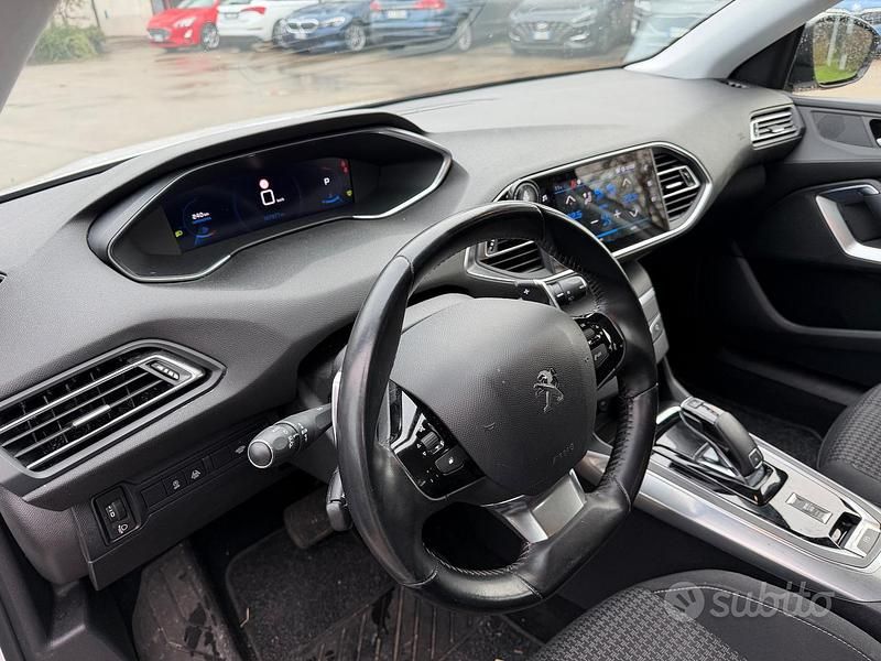 Bianco Usata 2021 Peugeot 308 Allure Station wagon | 7900 € (Super prezzo) - Immagine 1/4