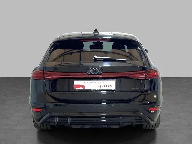 Usata Audi A6 e-tron S-Line 339 kW (462 CV) 2025 Nero mito metallizzato Station wagon