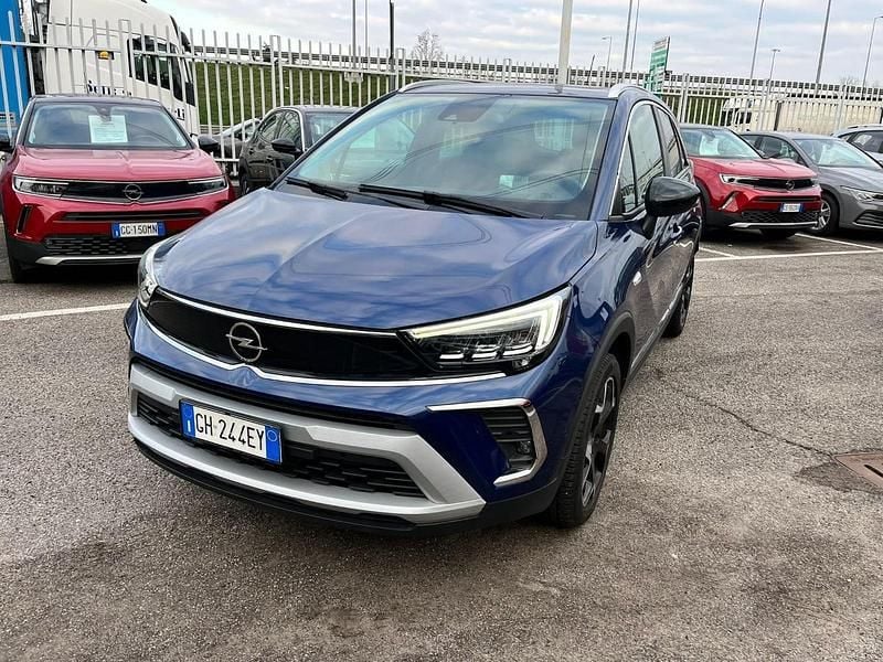 Usata Opel Crossland X Ultimate 131 CV (96 kW) 2022 Blu SUV